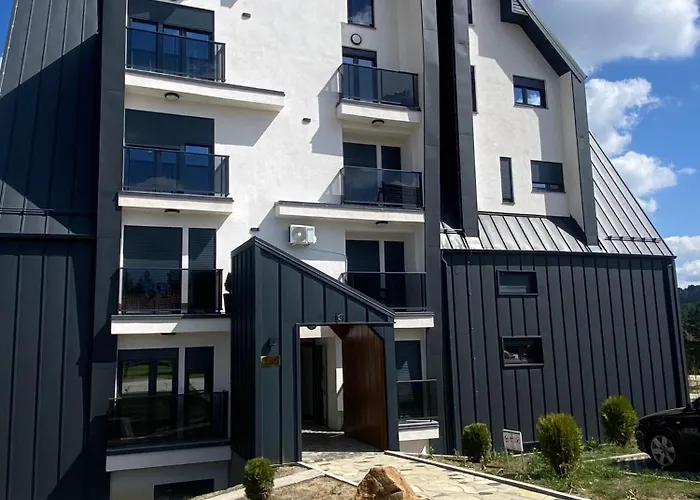 Apartman Leona F3